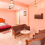 Hotel In Dwarka 8 Sec